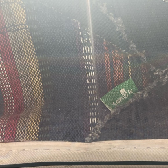 Sanuk shoe - Picture 2 of 4